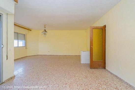 PISO EN VENTA EN GUARDAMAR DEL SEGURA - ALICANTE