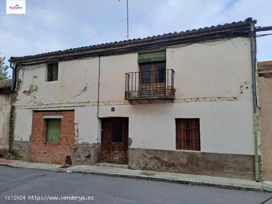 101- Casa de pueblo en Cantimpalos - SEGOVIA