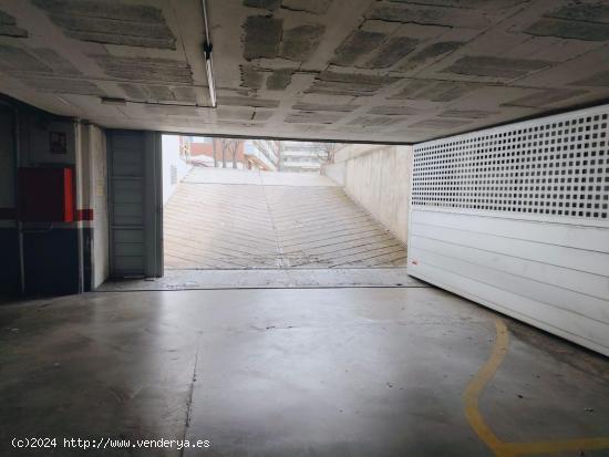 Plaza de parking en les Bases de Manresa - BARCELONA