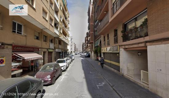 Venta piso en Montcada i Reixac (Barcelona) - BARCELONA