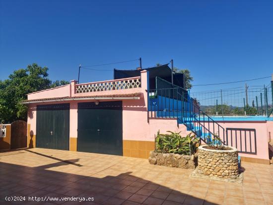 Descubre tu paraíso en Son Sardina: Chalet con encanto en la Indioteria Rural 🏡🌴 - BALEARES