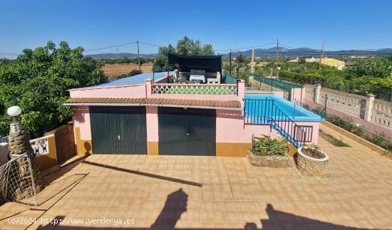 Descubre tu paraíso en Son Sardina: Chalet con encanto en la Indioteria Rural 🏡🌴 - BALEARES