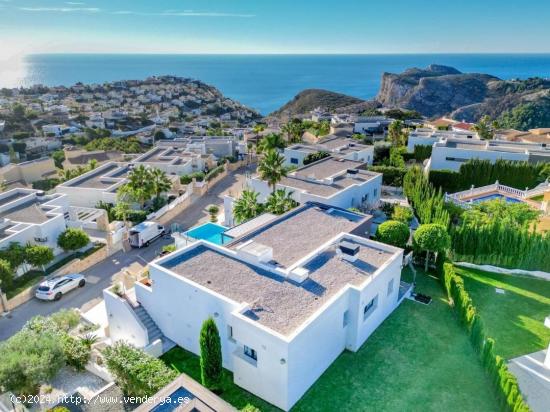 Espectacular Villa en Benitachell - ALICANTE