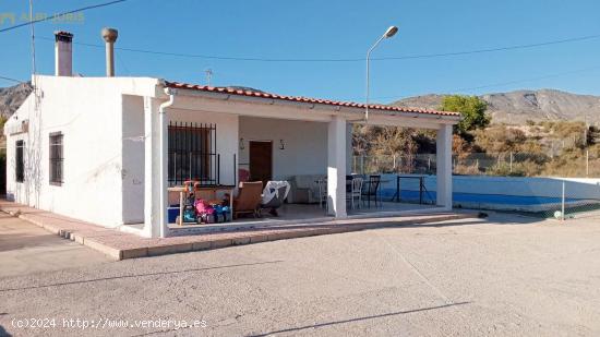 Se Vende en Crevillent - ALICANTE