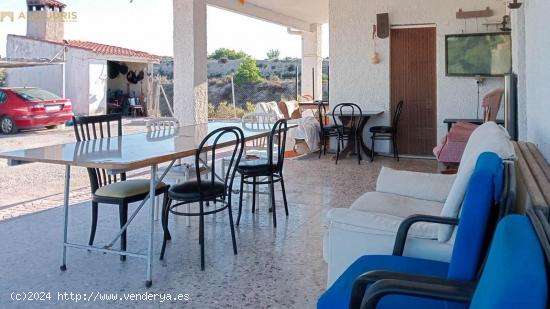 Se Vende en Crevillent - ALICANTE