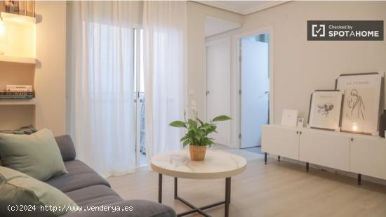 Apartamento completo de 2 dormitorios en Madrid, cerca de la Universidad Rey Juan Carlos, campus Vic