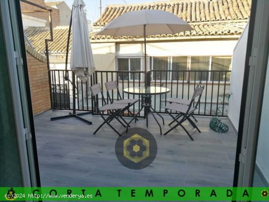 CT/ LT/ Precioso ático con DOS dormitorios en zona Recogidas - GRANADA