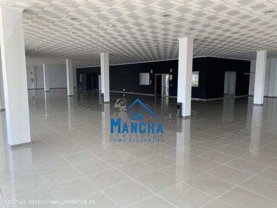 REF: C370 INMOBILIARIA LA MANCHA VENDE NAVE INDUSTRIAL ZONA CARRETERA DE JAEN - ALBACETE