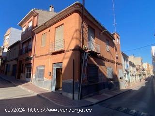 Chalet pareado en calle Piedad de la Cruz - MURCIA