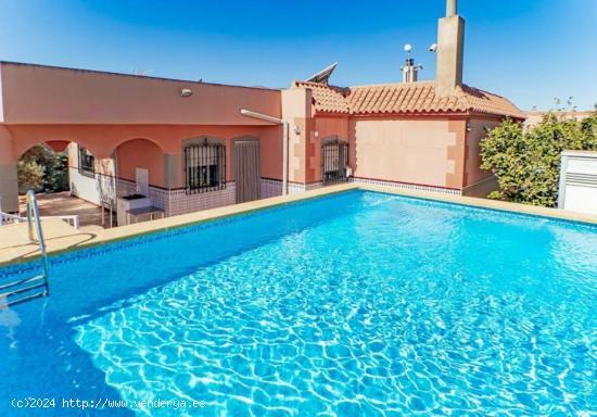 VENTA DE CASA CON PARCELA EN PECHINA - ALMERIA