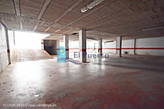 Local comercial en venta. REF 674 - MURCIA