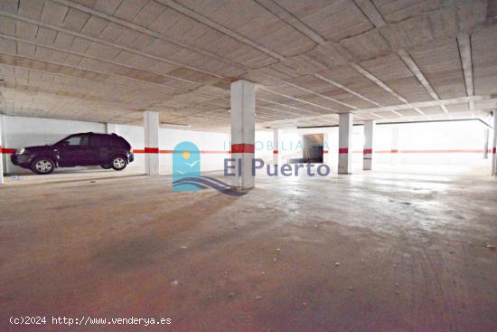 Local comercial en venta. REF 674 - MURCIA