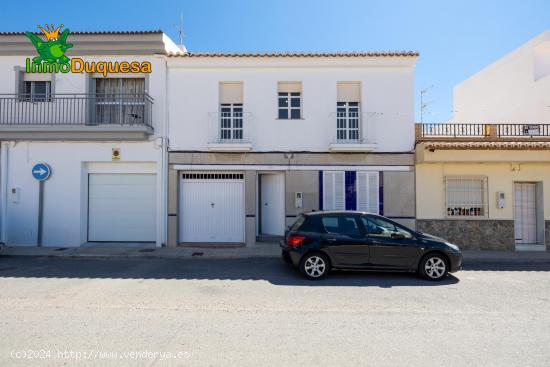 Casa en muy buen estado en el Centro de Carchuna - GRANADA