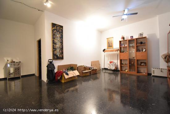 Local en venta en Sant Pere Nord - BARCELONA