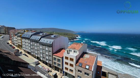 ÁTICO CON VISTAS AL MAR EN MALPICA - A CORUÑA