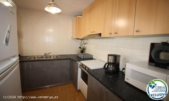 Unifamiliar adosada en venta  en Empuria-brava - Girona