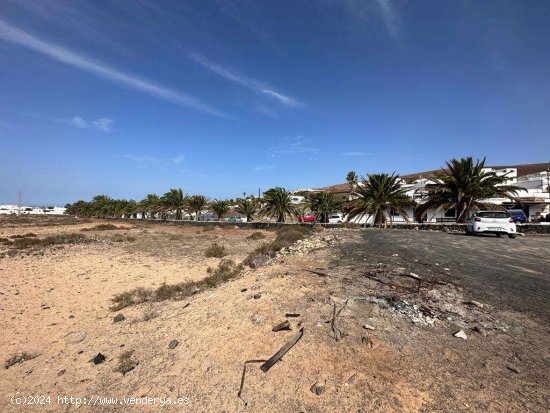 SE VENDE VENDEMOS TERRENO EN SOO-TEGUISE- LANZAROTE - Teguise