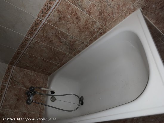 Apartamento en Alquiler en Granada Granada REALEJO