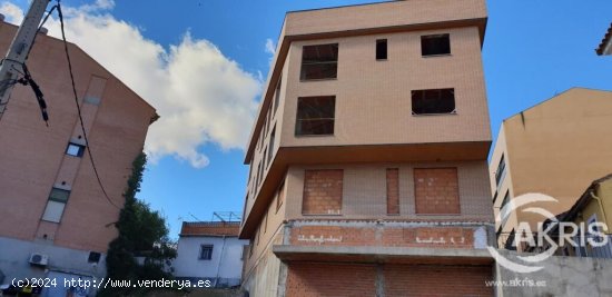 EDIFICIO EN CONSTRUCCIÓN EN TOLEDO