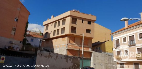 EDIFICIO EN CONSTRUCCIÓN EN TOLEDO