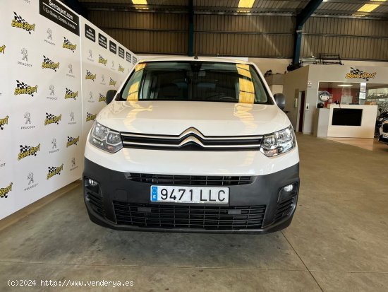 Citroën Berlingo Talla M BlueHDi 100 S&S LIVE SE PUEDE VER Y PROBAR EN SENRA SPORT (PEUGEOT) DUMBRI