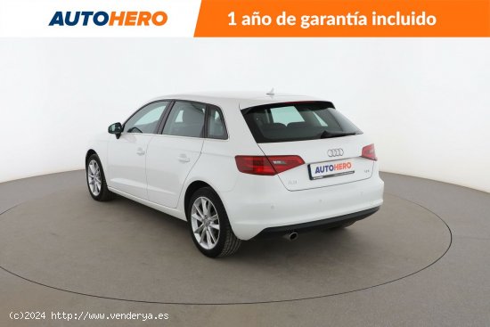 Audi A3 Sportback 1.6 TDI clean d Advanced - 