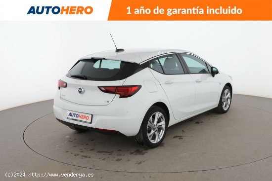 Opel Astra 1.6 CDTI DPF Dynamic - 