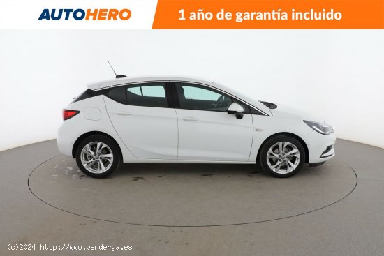 Opel Astra 1.6 CDTI DPF Dynamic - 