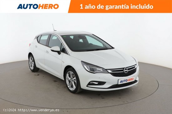 Opel Astra 1.6 CDTI DPF Dynamic - 