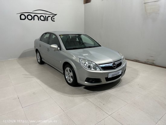  Opel Vectra Sport 1.9 CDTI 16v Auto - Sada 