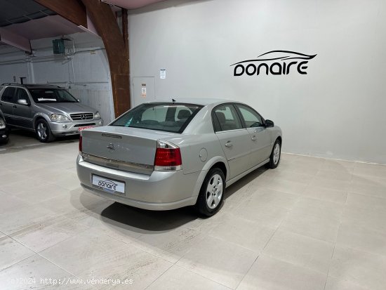 Opel Vectra Sport 1.9 CDTI 16v Auto - Sada