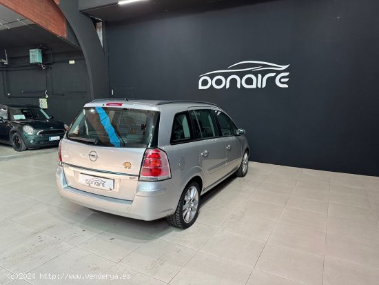 Opel Zafira Enjoy 1.9 CDTi 8v 120 CV - Sada