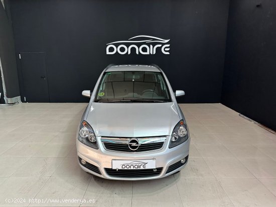 Opel Zafira Enjoy 1.9 CDTi 8v 120 CV - Sada