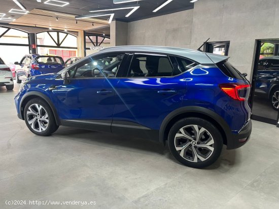 Renault Captur E-TECH - Montaña los Vélez