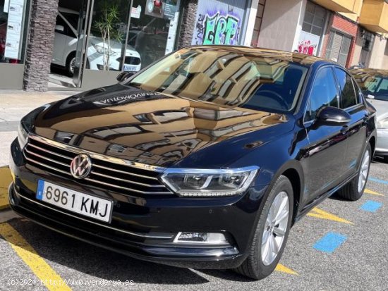 VOLKSWAGEN Passat en venta en Pamplona/IruÃ±a (Navarra) - Pamplona/IruÃ±a