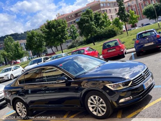 VOLKSWAGEN Passat en venta en Pamplona/IruÃ±a (Navarra) - Pamplona/IruÃ±a