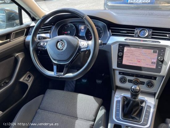 VOLKSWAGEN Passat en venta en Pamplona/IruÃ±a (Navarra) - Pamplona/IruÃ±a