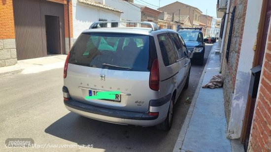 Peugeot 807 Coche en buen estado de 2004 con 290.000 Km por 2.000 EUR. en Toledo