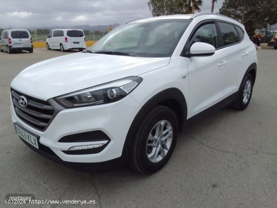  Hyundai Tucson 1.7 CRDI 115 CV. de 2018 con 252.000 Km por 14.500 EUR. en Murcia 