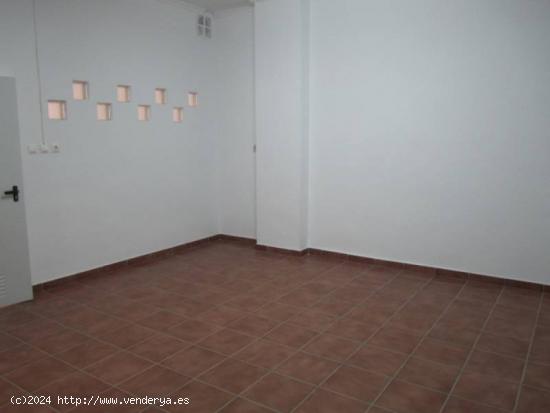 SE VENDE LOCAL DIAFANO EN ASPE - ALICANTE