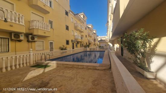 APARTAMENTO 2 DORMITORIOS, PISCINA COMUNITARIA, EN FORMENTERA DEL SEGURA 66.000 EUROS... - ALICANTE