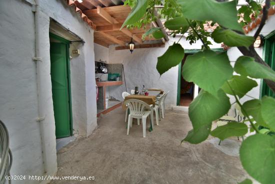 Casa y terreno en El sitio alto - LAS PALMAS