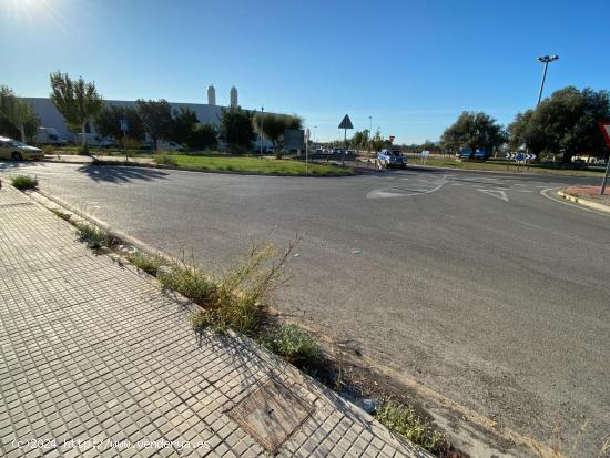 SOLAR EDIFICABLE EN EL POLIGONO INDUSTRIAL DE LLOSETA - BALEARES