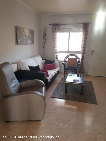 FANTASTICO DUPLEX, IDEAL COMO VACACIONAL, ZONA MUY TRANQUILA - ALICANTE