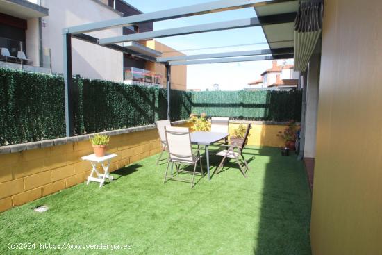 APARTAMENTO EN PLANTA BAJA CON AMPLIA ZONA EXTERIOR DE TERRAZA - JARDIN - CANTABRIA