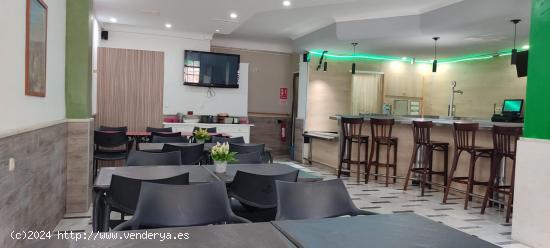 VENTA EN MACAEL ALMERÍA, DE NEGOCIO DE HOSTELERÍA. - ALMERIA