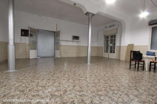 Local comercial en Avenidas - BALEARES