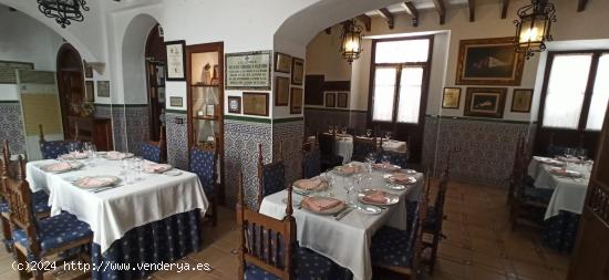 PRECIOSA CASA PALACIO EN ARCOS DE LA FRONTERA - CADIZ