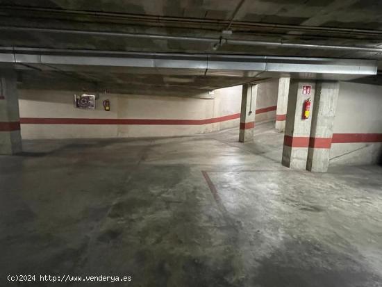 PARKING PARA ALQUILAR DISPONIBLE EN ZONA SON DAMETO - BALEARES