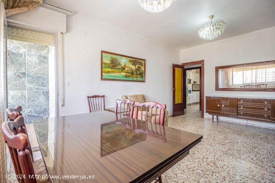 Se vende magnífico piso en Los Dolores. - MURCIA